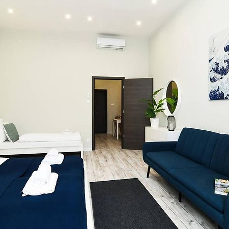 Ultra Central And Stylish Apartment With Ac Budapest Esterno foto